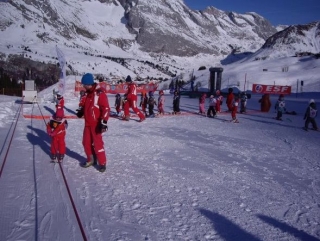  Esquí para los más chavos en la ESF 